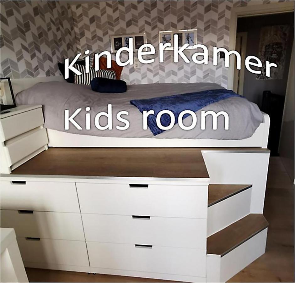 Bed & Bokes Aan De Maaskant 拉纳肯 外观 照片