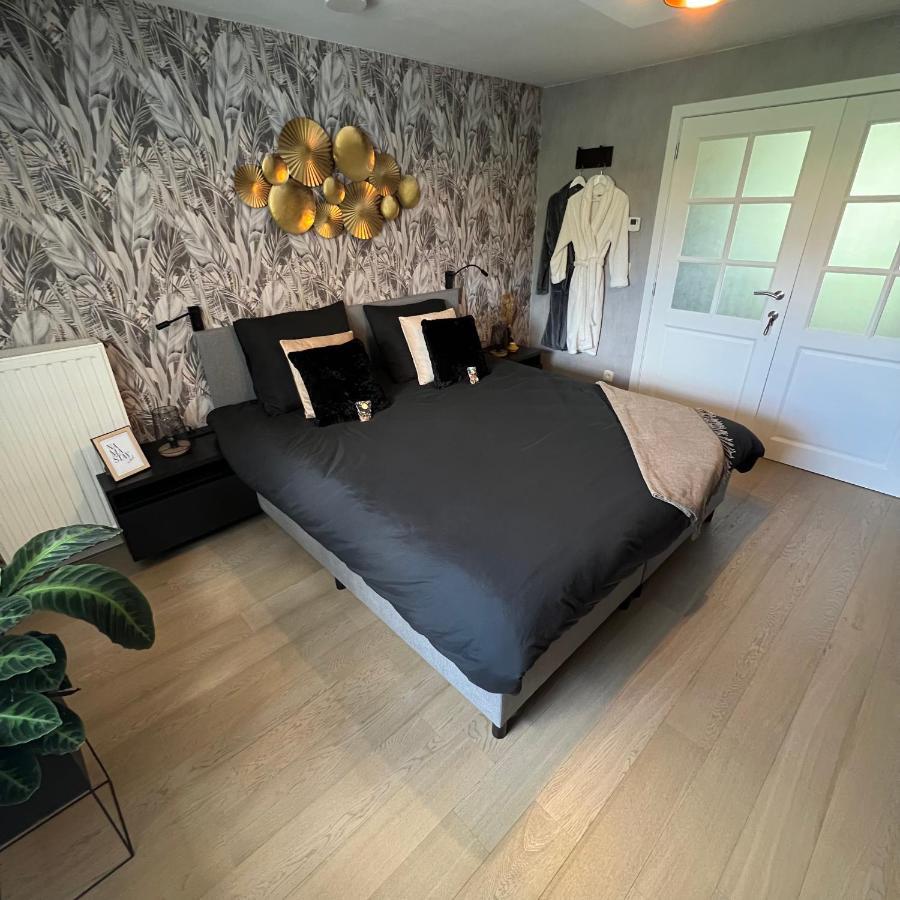 Bed & Bokes Aan De Maaskant 拉纳肯 外观 照片